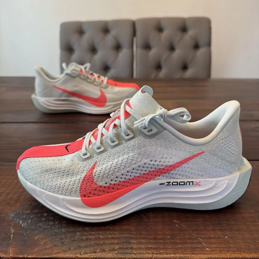 Nike Pegasus Plus Running Shoes